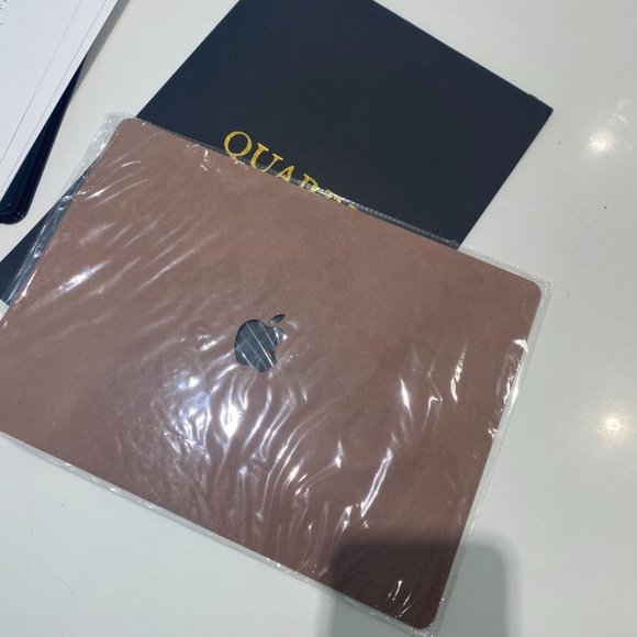 Real Stone Laptop Skin - MacBook Pro 13inch - Picture 2 of 3